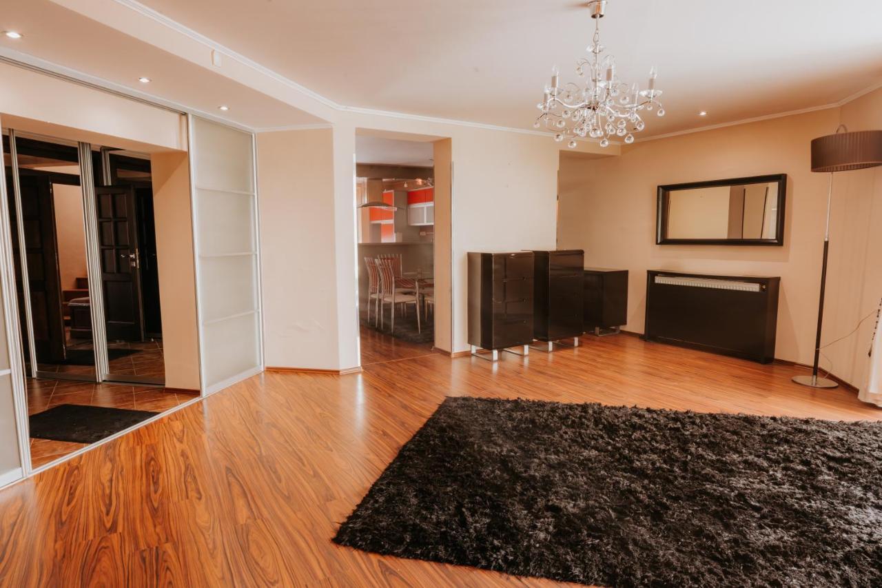 Hotel Bonaparte Kosice Luaran gambar