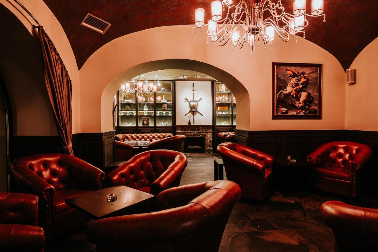 Hotel Bonaparte Kosice Luaran gambar