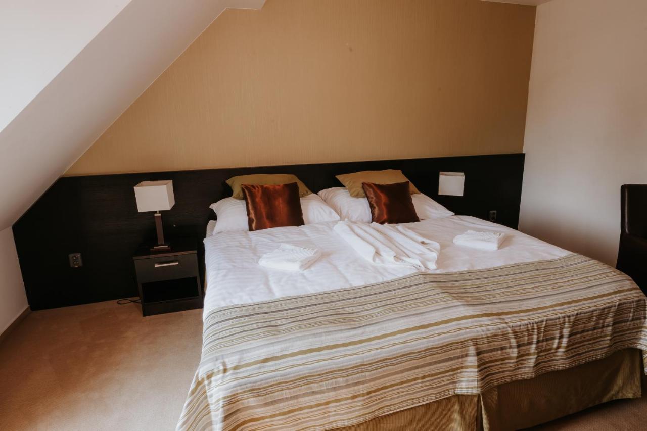 Hotel Bonaparte Kosice Luaran gambar